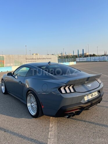 Ford Mustang-14