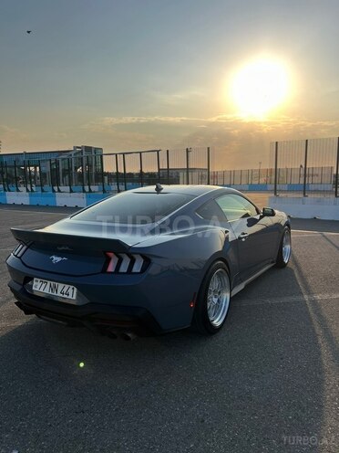 Ford Mustang-13