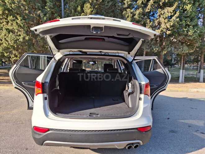 Hyundai Santa Fe-11