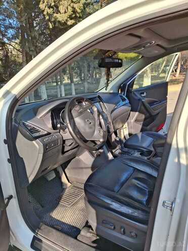Hyundai Santa Fe-7