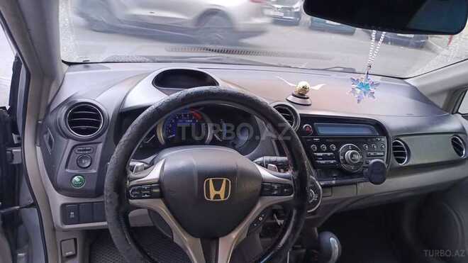 Honda Insight-7