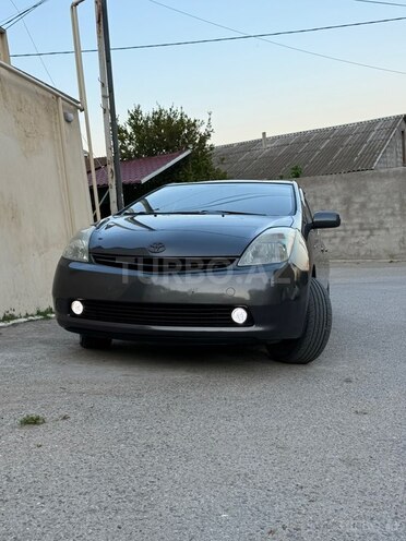 Toyota Prius-1