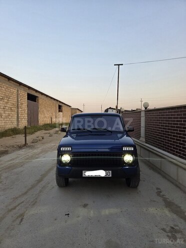 LADA (VAZ) Niva-1