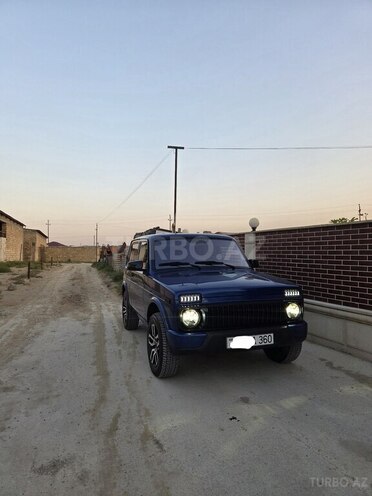 LADA (VAZ) Niva-2
