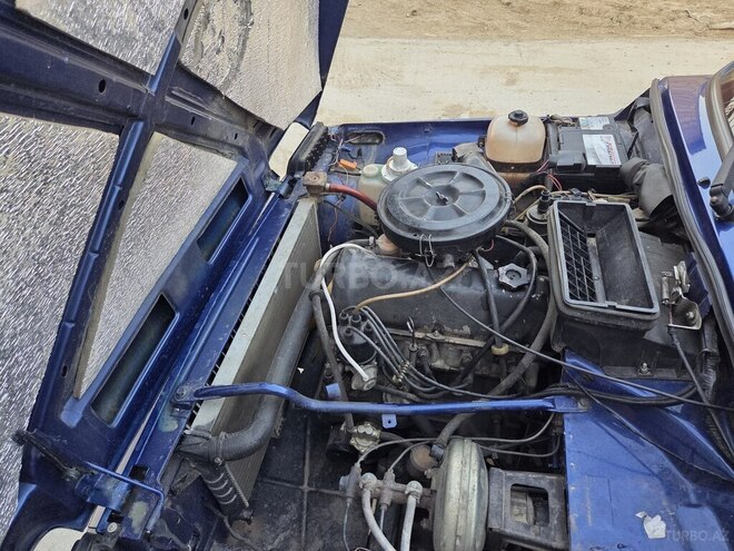 LADA (VAZ) Niva-12
