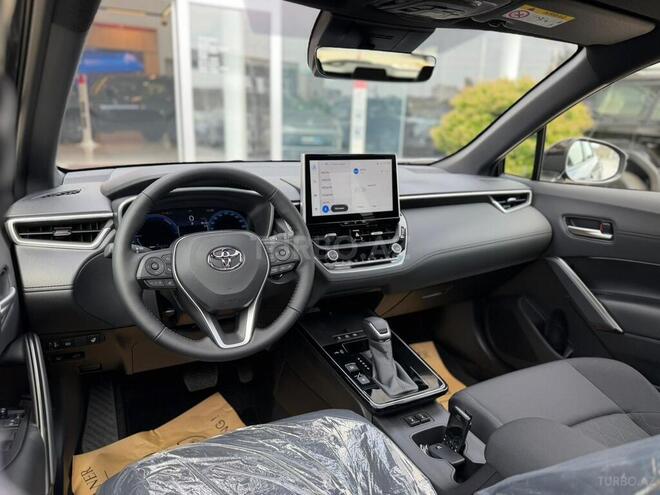 Toyota Corolla Cross-12