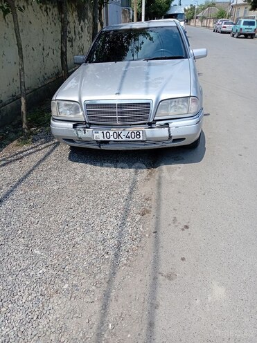 Mercedes C 250-8