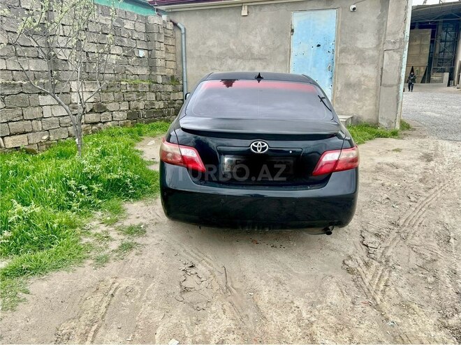Toyota Camry-6
