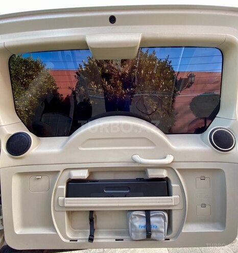 Mitsubishi Pajero-17