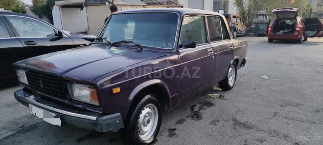 LADA (VAZ) 2107-4