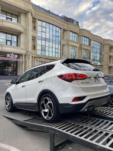 Hyundai Santa Fe-4