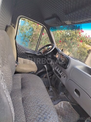 Ford Transit-5