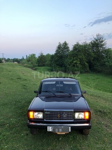 LADA (VAZ) 2107-4