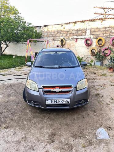 Chevrolet Aveo-1