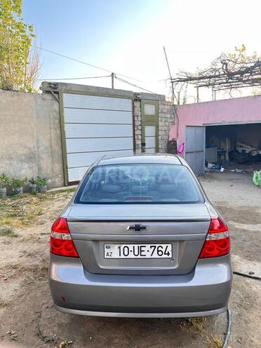 Chevrolet Aveo-4