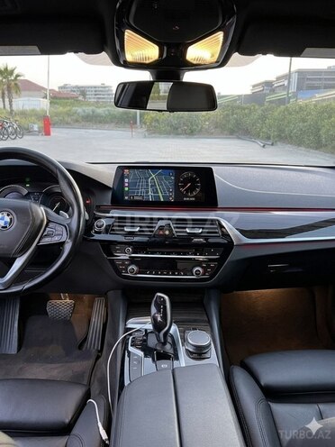BMW 530e-5