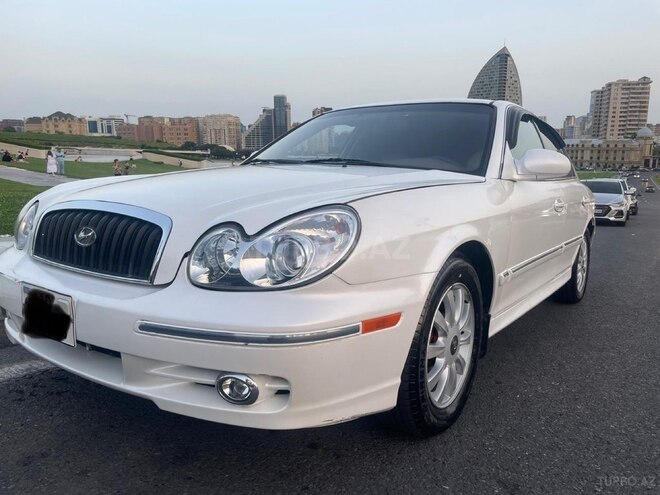 Hyundai Sonata-6