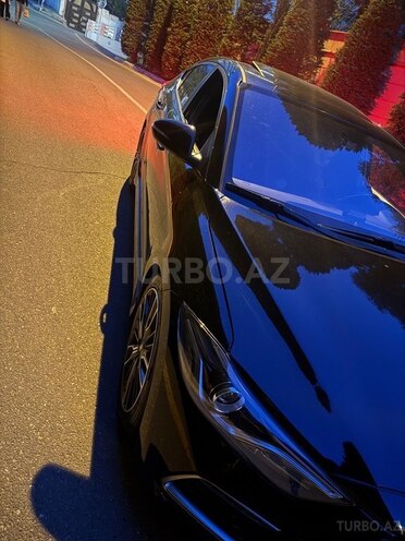 Hyundai Elantra-11