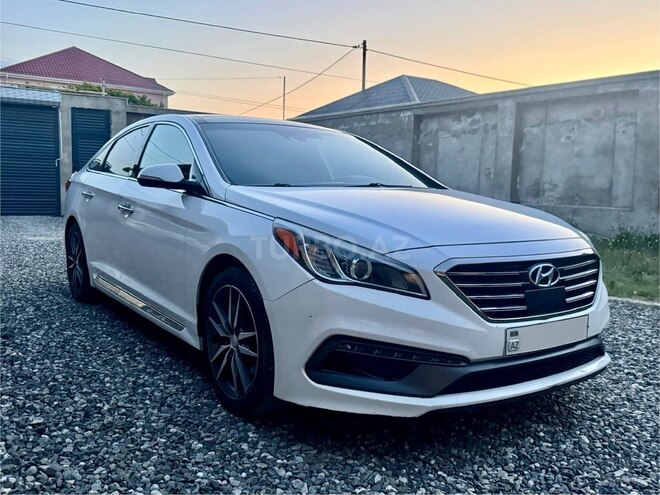 Hyundai Sonata-2