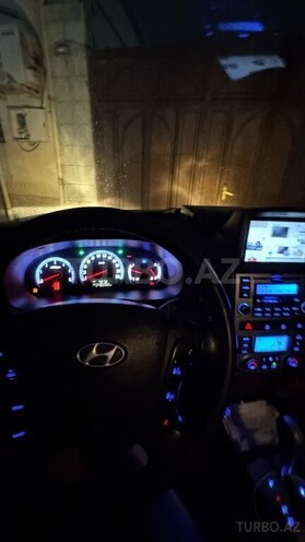 Hyundai Santa Fe 2008, 270,052 km - 2.0 l - Bakı