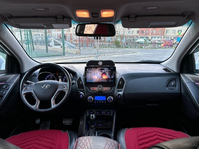 Hyundai Tucson-12