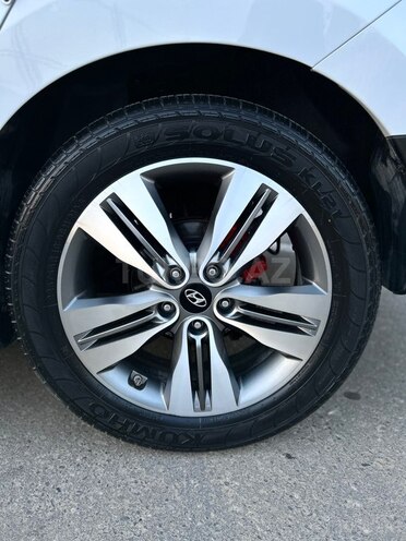Hyundai Tucson-21