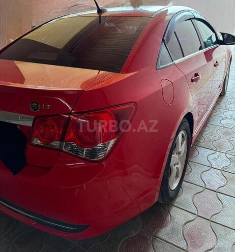Chevrolet Cruze-2
