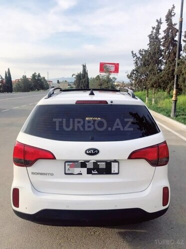 Kia Sorento-2