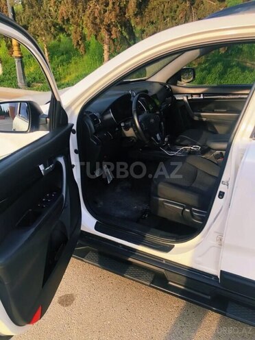Kia Sorento-3