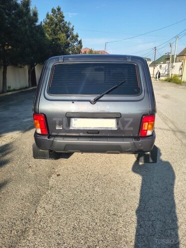 LADA (VAZ) Niva-8