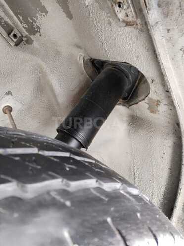 Ford Transit-13