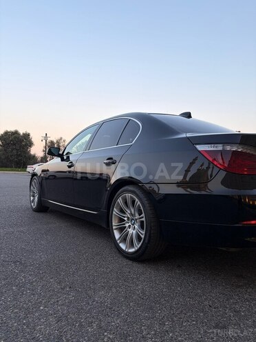 BMW 520-11