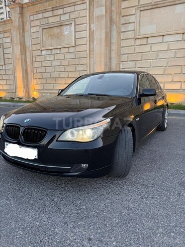 BMW 520-1