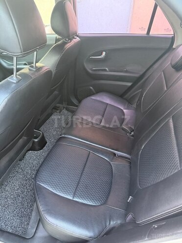 Kia Picanto-5