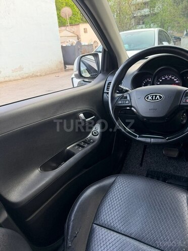 Kia Picanto-10