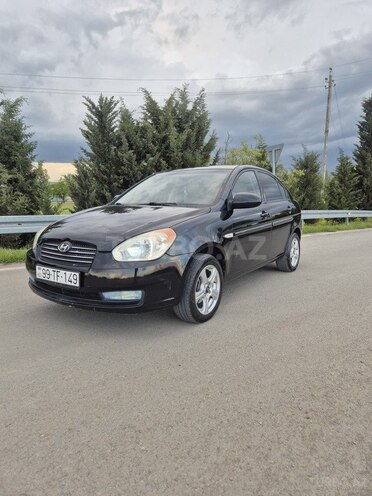 Hyundai Accent-9