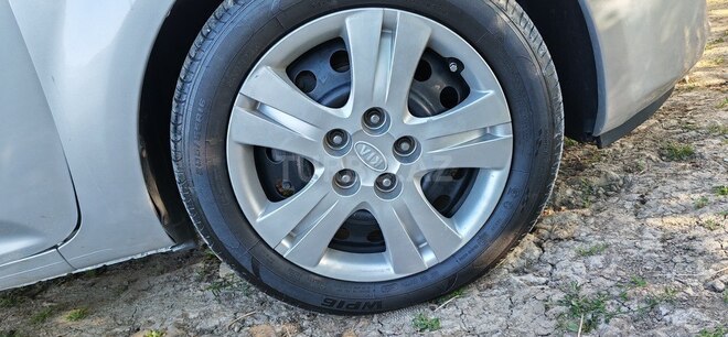 Kia Ceed SW-13