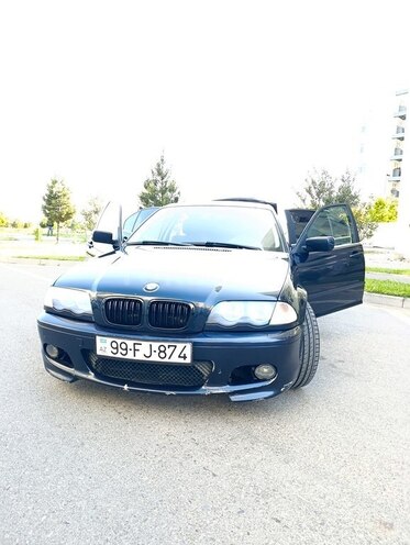 BMW 320-17