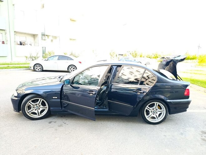 BMW 320-15