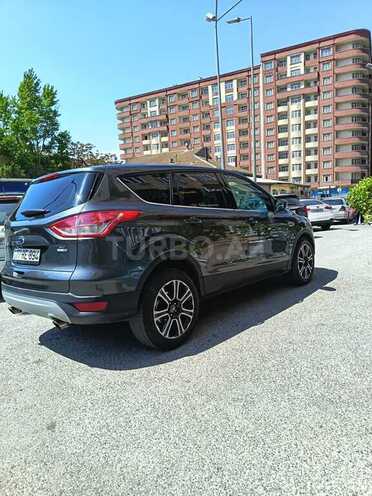 Ford Escape-8