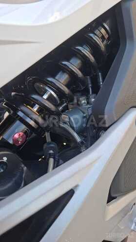 CFMOTO 700 MT-6