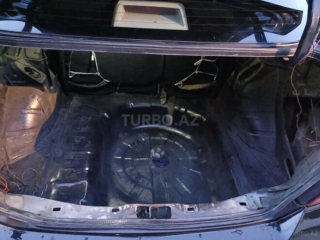 Nissan Tiida-7