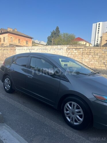 Honda Insight-4