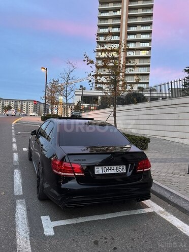 Mercedes E 220-8