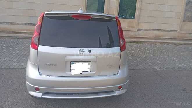 Nissan Note-2