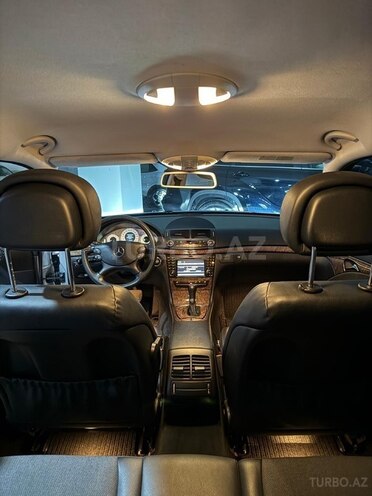 Mercedes E 220-7