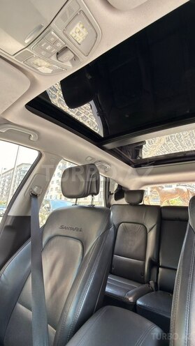 Hyundai Santa Fe-14