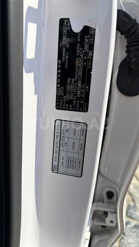 Hyundai Santa Fe-15