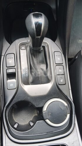 Hyundai Santa Fe-18