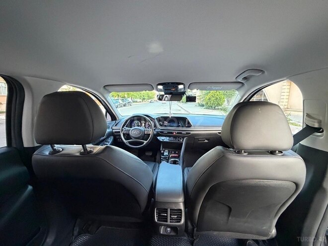 Hyundai Sonata-6